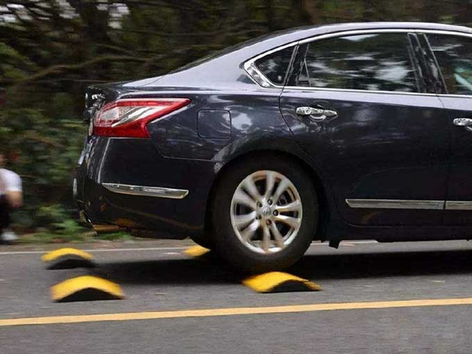 停車場(chǎng)交通設(shè)施銷售